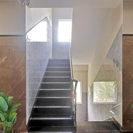 Capital O 91547 Srinika Inn Gachibowli Zewnętrze zdjęcie
